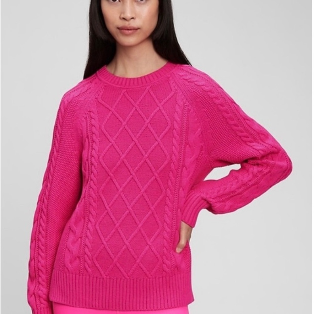 🆕 GAP pink fuschia cotton knit sweater 💗